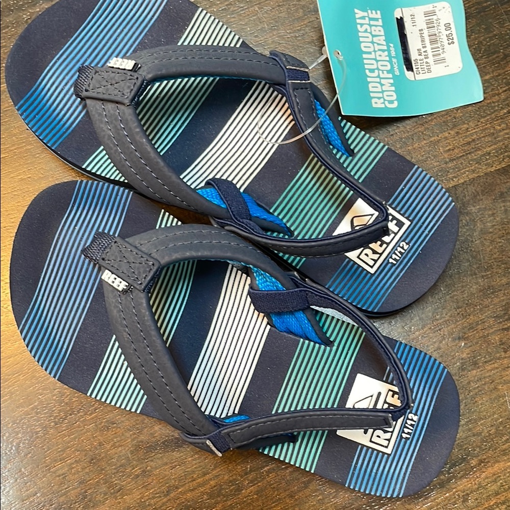 Reef kids Ahi flip flops